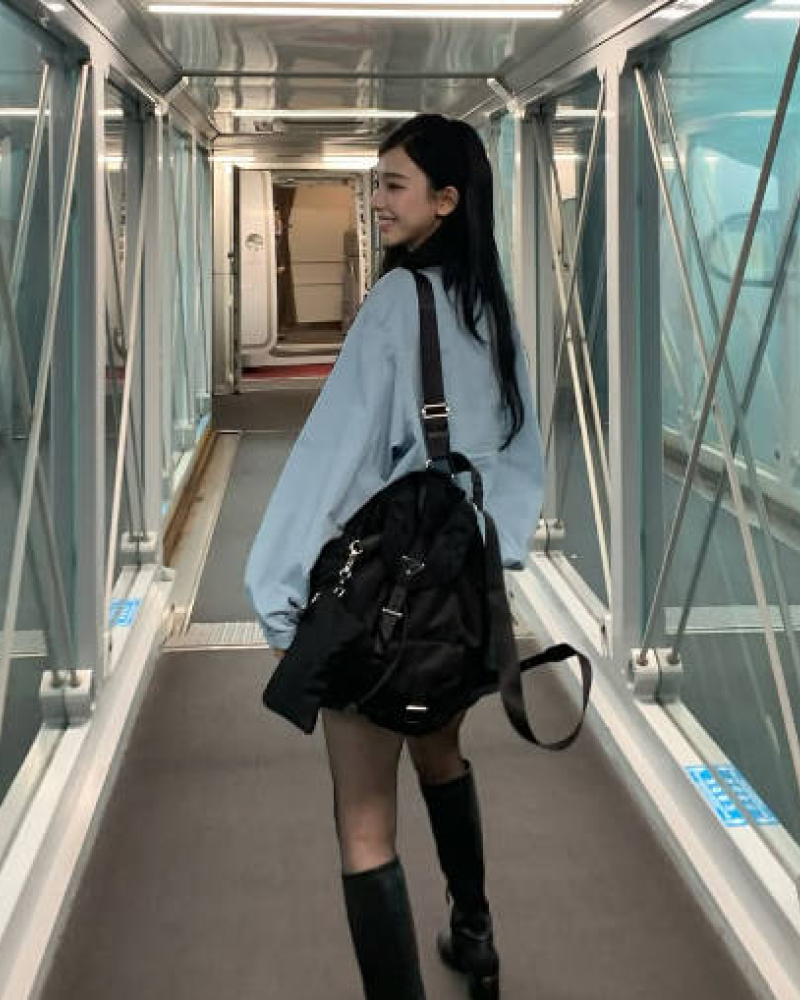 프라다 상품 이미지