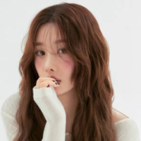 권은비